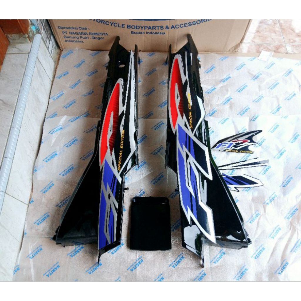 cover body belakang Yamaha FOS one/force 1 set sambungan set setrip list body