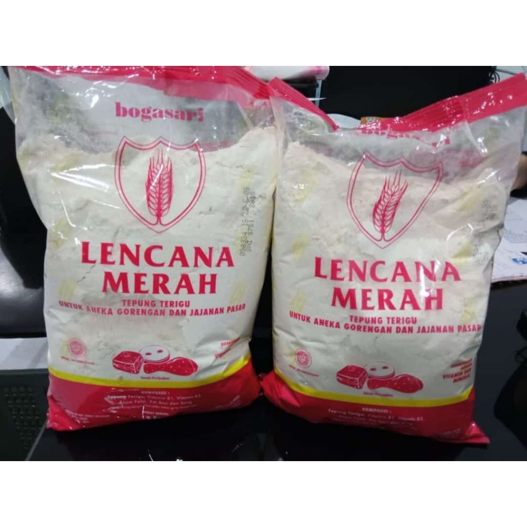 TEPUNG TERIGU LENCANA MERAH