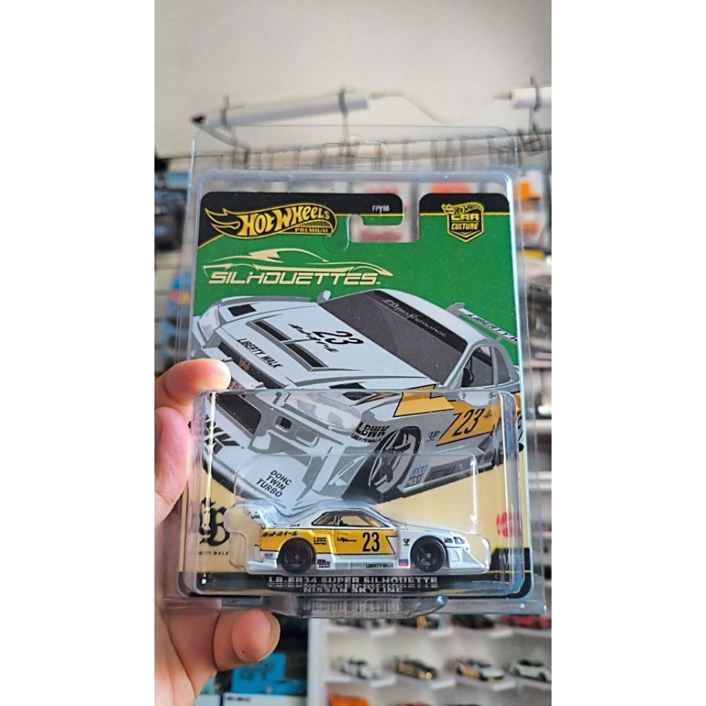 HOT WHEELS PREMIUM LBWK NISSAN R34