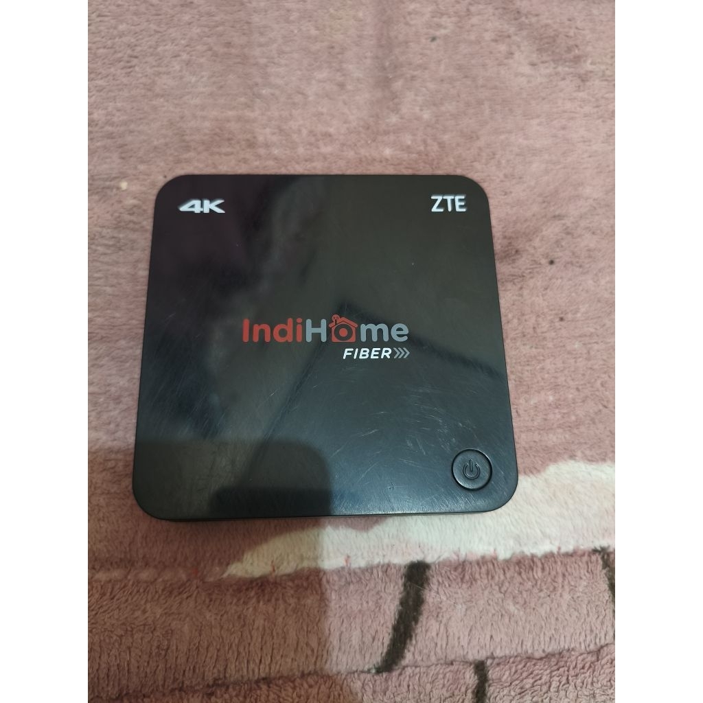 STB ZTE 4K box android TV & 2GB RAM model ZXV10 B860H