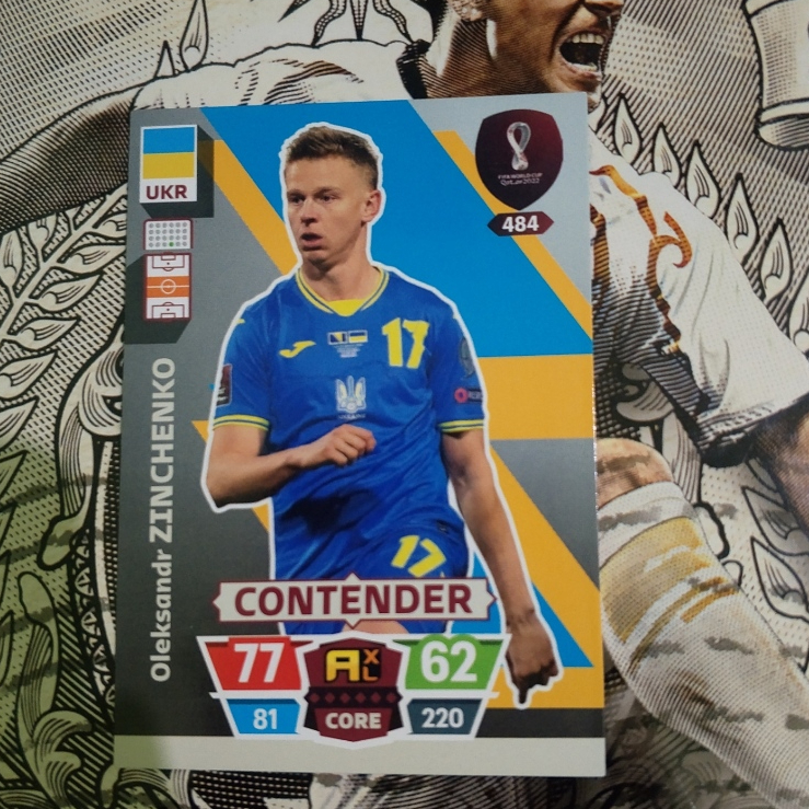 Kartu Bola Zinchenko Ukraina 2022 Panini Adrenalyn XL World Cup Qatar Card
