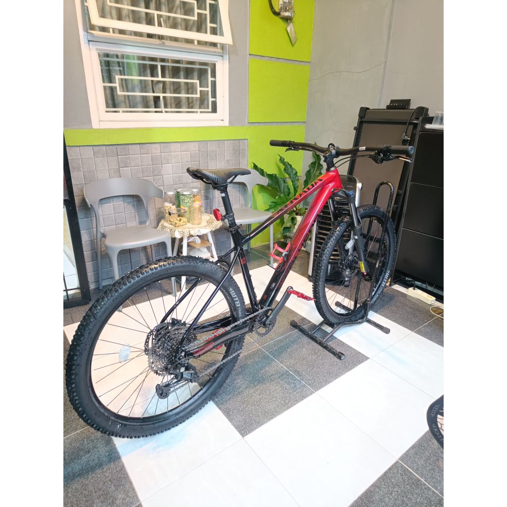 Xtrada 6 2025 (BEKAS) L. 27,5 ( upgrade pedal) (baru 2bulan pemakaian)