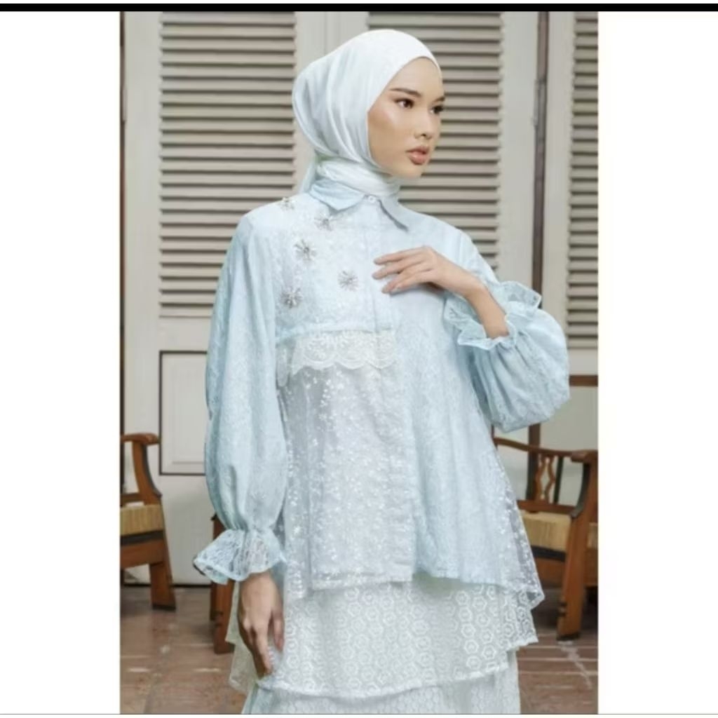 Jenna Kaia Top Preloved