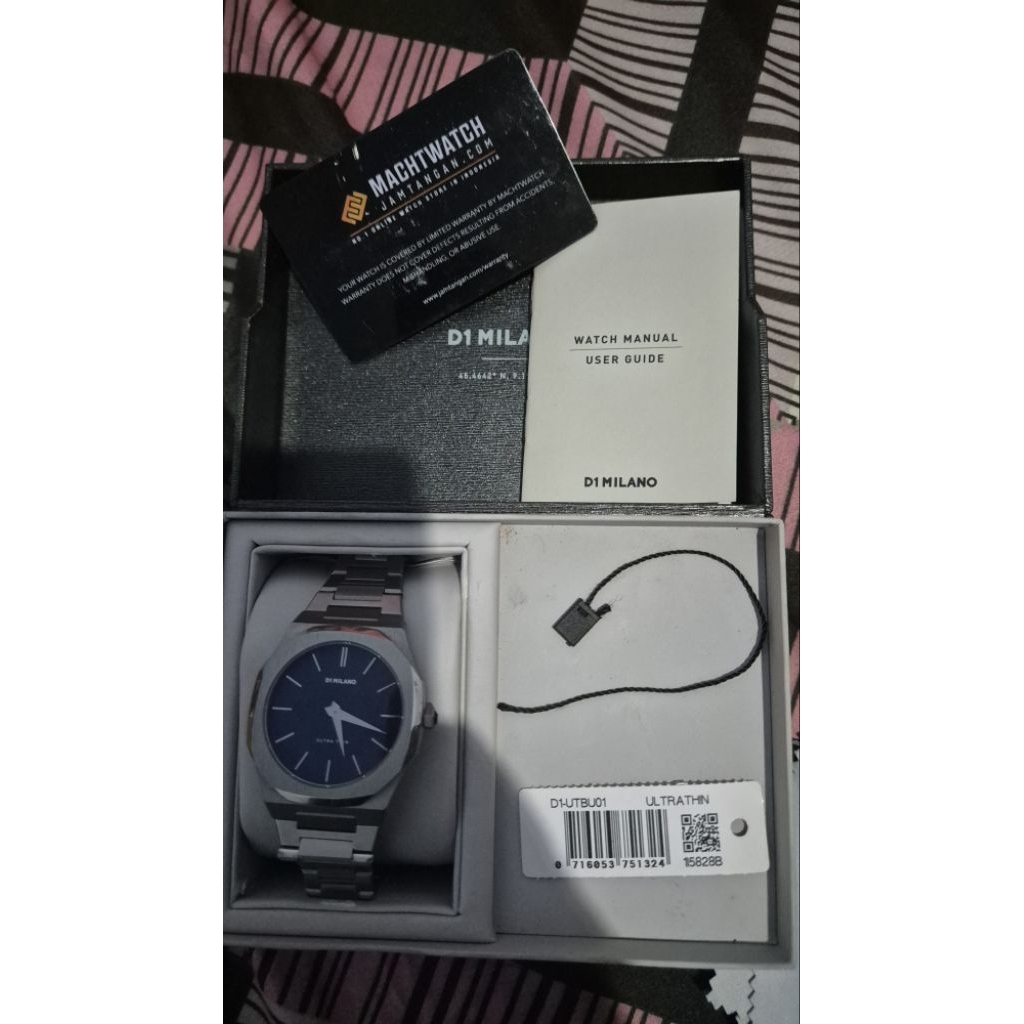 D1 milano ultrathin blue dial