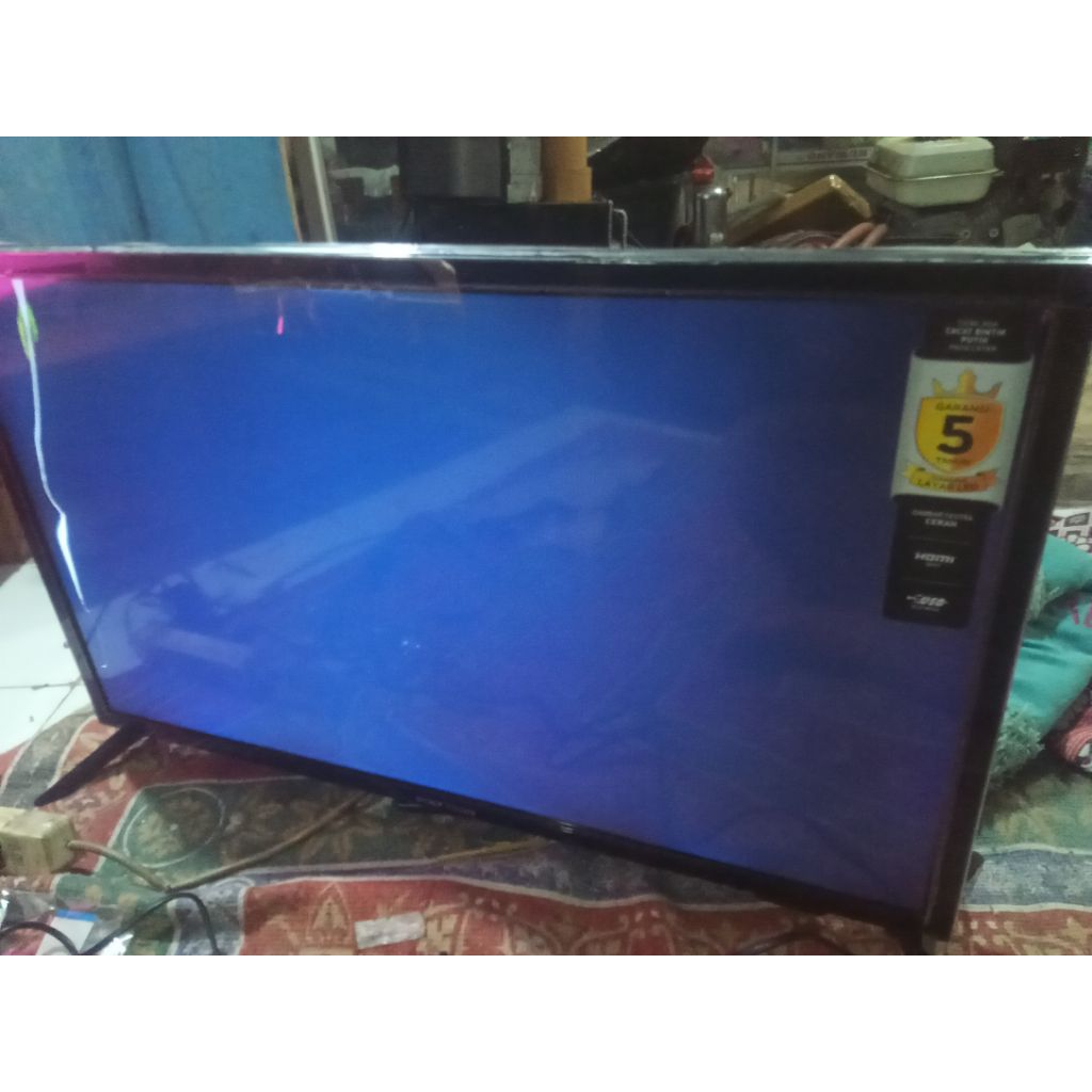TV POLYTRON PLD32T1850 RUSAK LCD PECAH
