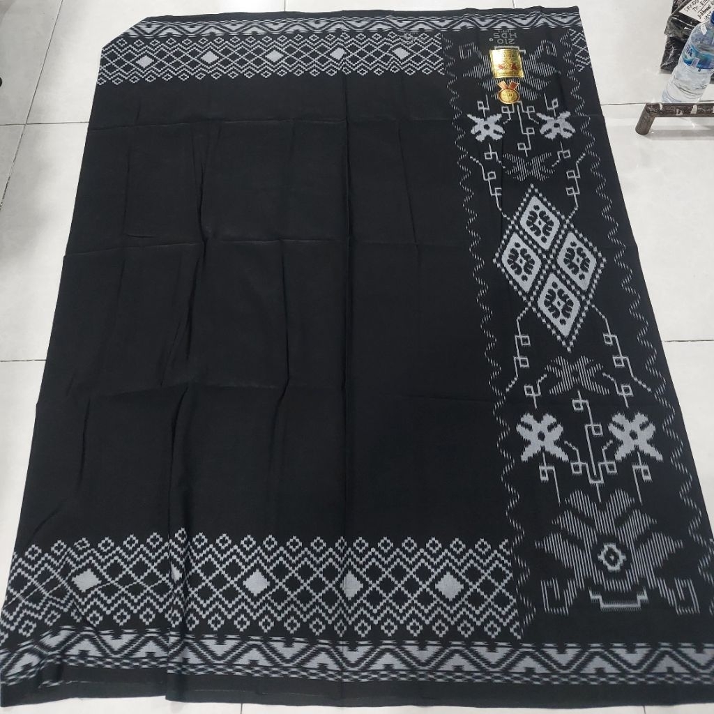 Sarung HDS Hitam