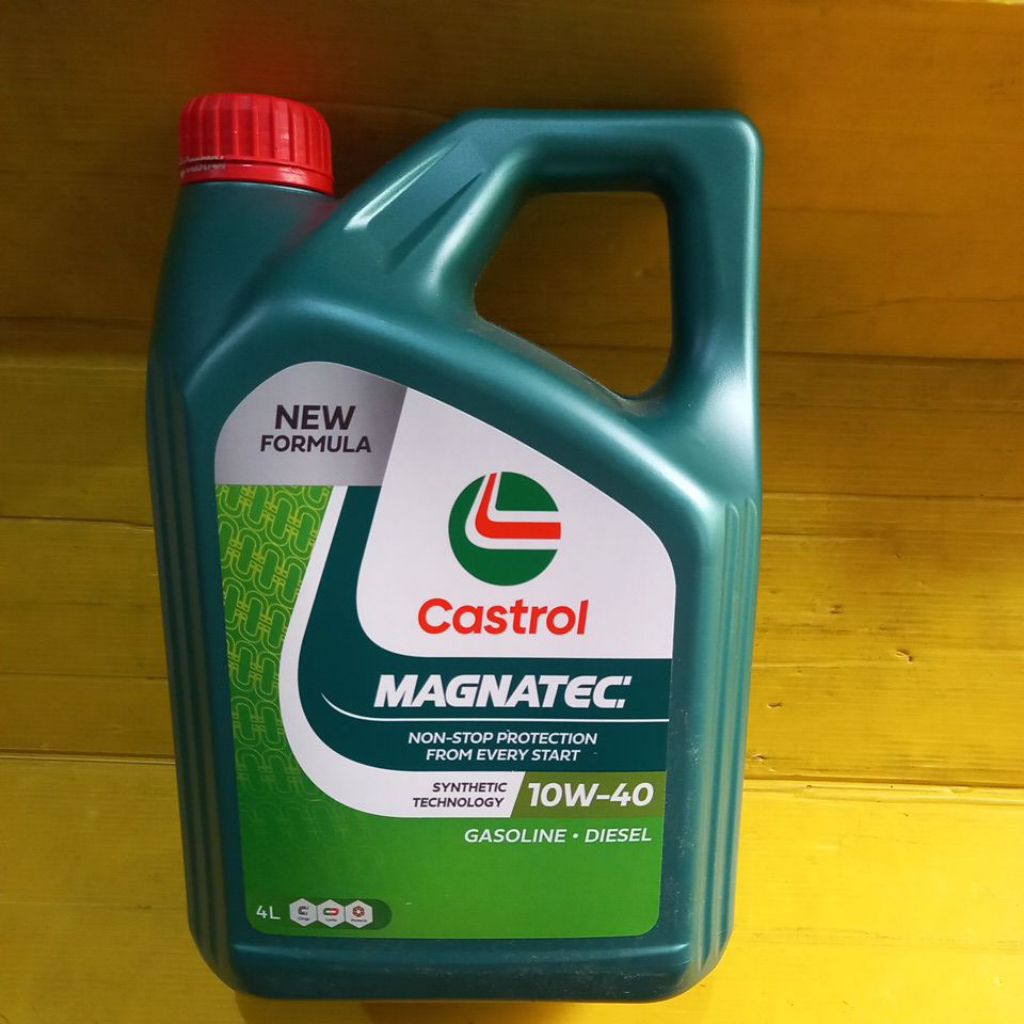 oli mesin Castrol Magnatec SAE 10-40 4 liter jamin 100% ASLI