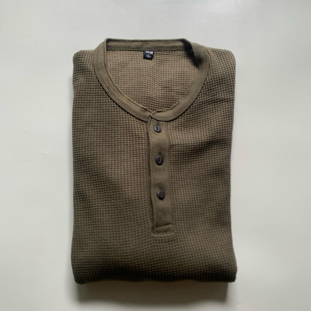 Long sleeve t-shirt Uniqlo Waffle Henley Tee Hijau Army