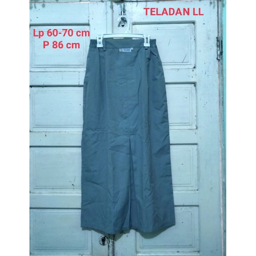 seragam sekolah prelove