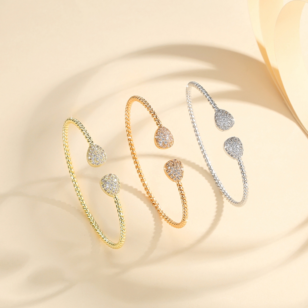 Lanme Jewelry Gelang Bangle Terbuka Geometri Titanium Lapis Emas Anti Karat Fashion Wanita LM990