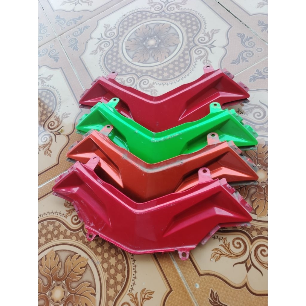 cover segitiga /sambungan fairing ninja 250fi/z250