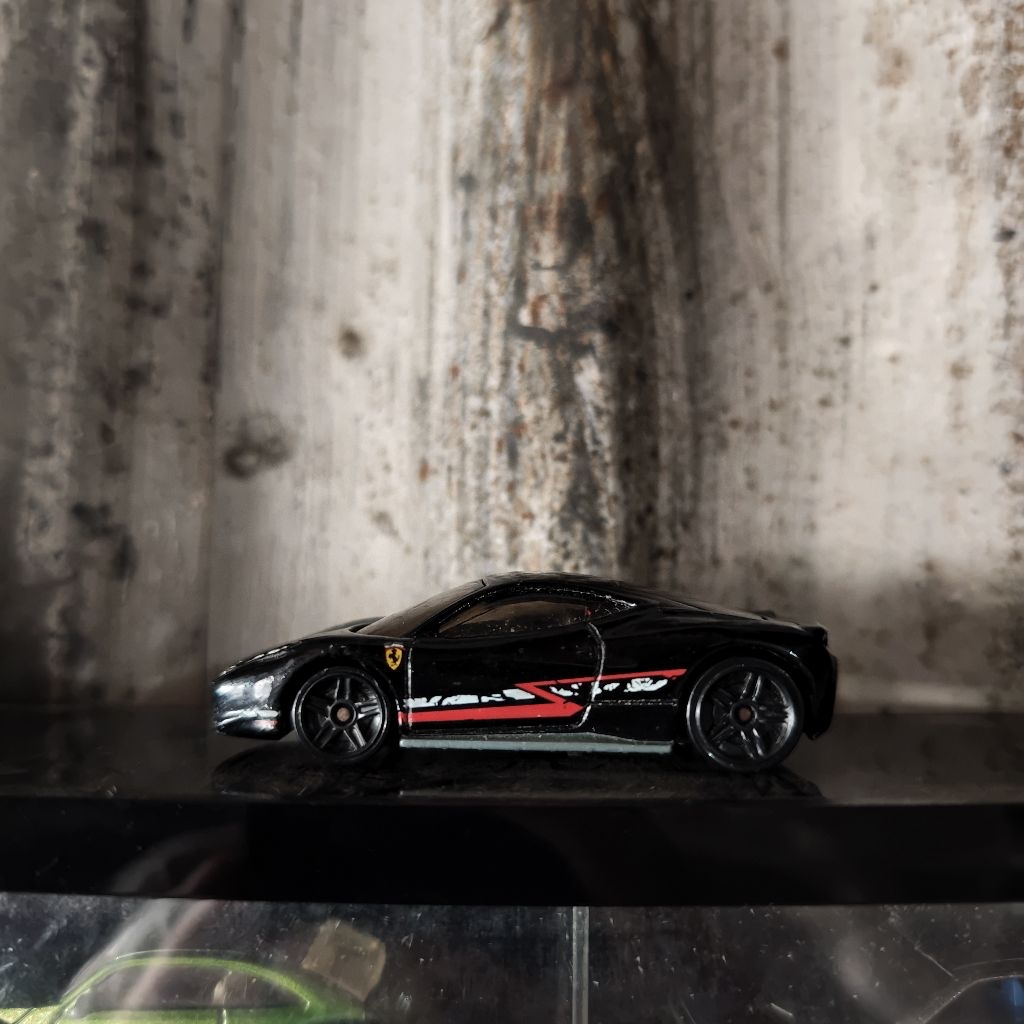 Hotwheels Ferrari 458 Italia Hitam Loose
