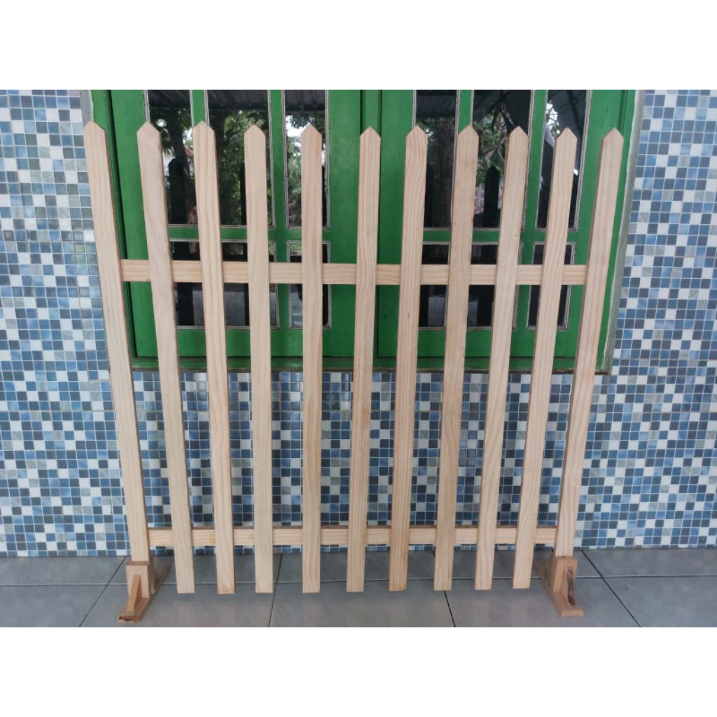 Pagar Kayu Jati Belanda/Pagar pembatas Ruang/Taman/Minimalis