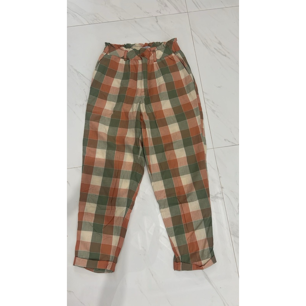 [PRELOVED] Celana "Exit"