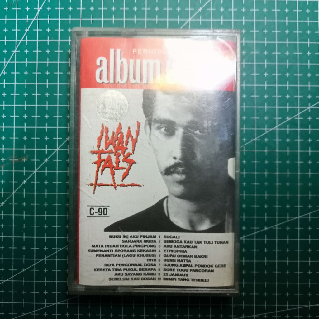 Kaset Iwan Fals - Album Emas Periode 78-88