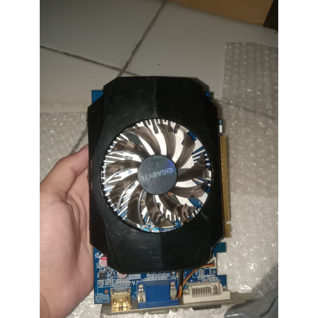 vga 730gt ddr3 2gb second no minus