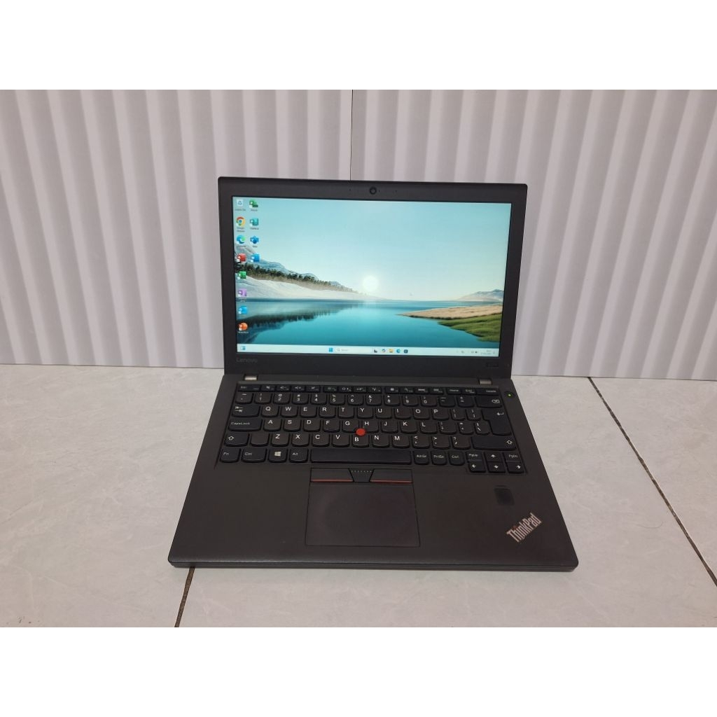 lenovo thinkpad x270 core i3