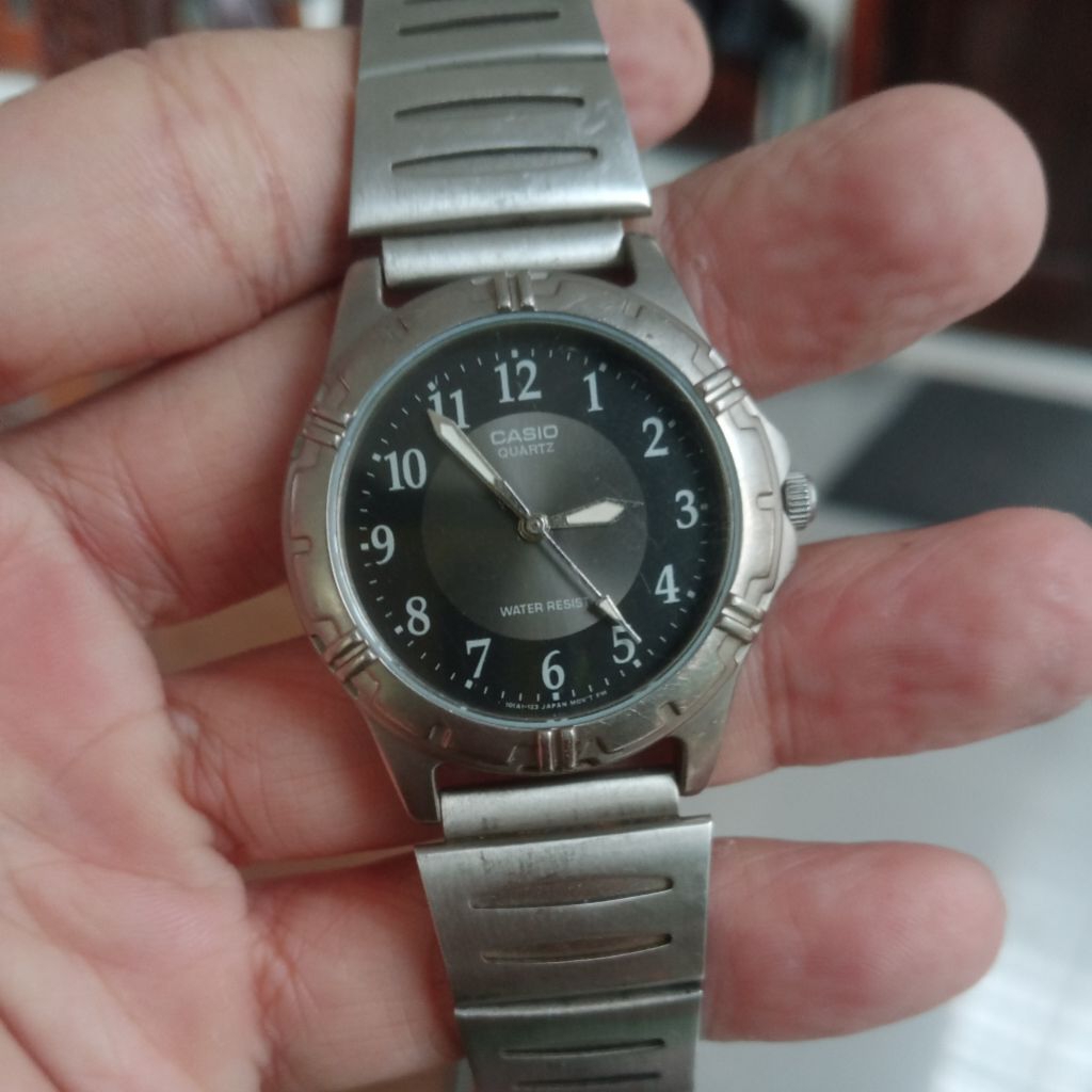 CASIO Lineage Titanium LIN 158 Preloved