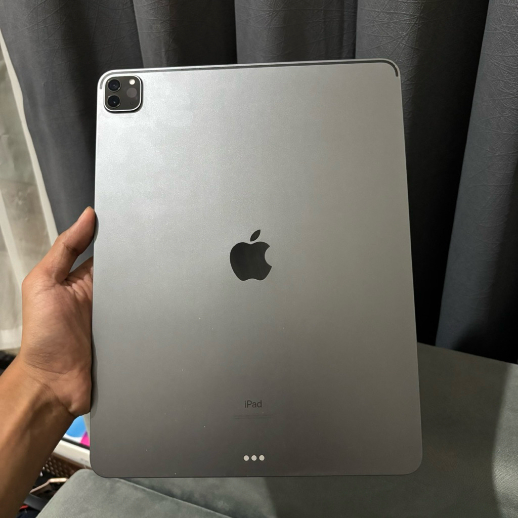 iPad Pro 2020 12.9" 256gb Wifi Only ex Inter Mulus UNIT ONLY
