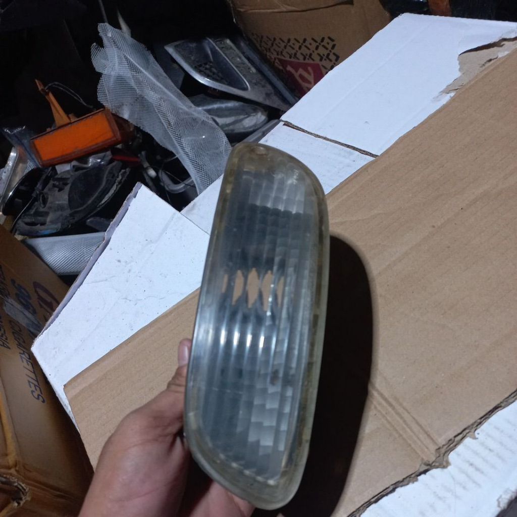 LAMPU SEIN RITING BEMPER DEPAN TIMOR ORIGINAL