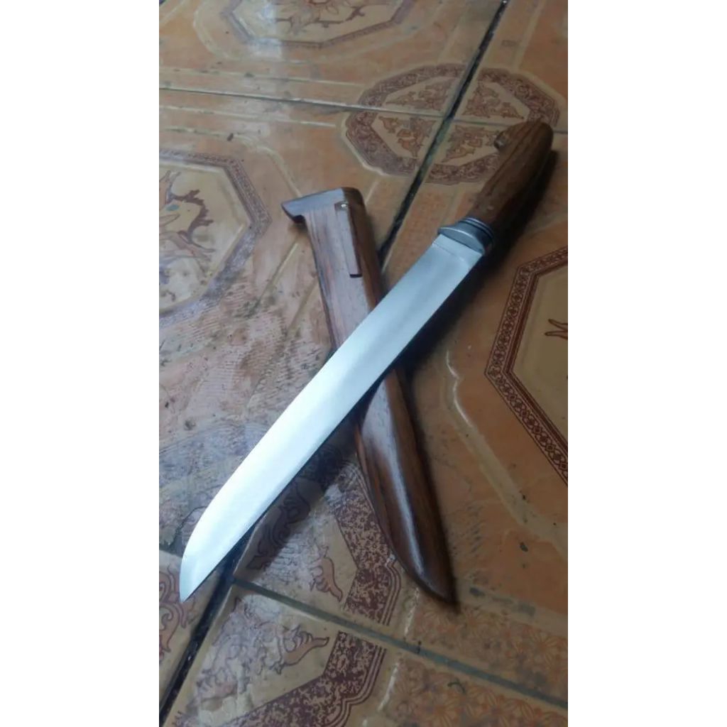 TERLARIS!!!Pisau Sembelih Model Straight Bahan Baja Per Willys Asli 100%