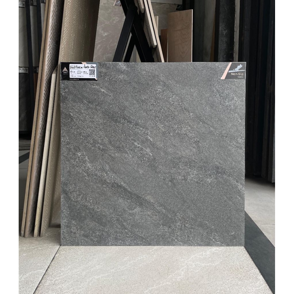 GRANITE SLIPSTOP 60X60 KASTARA DARK GREY
