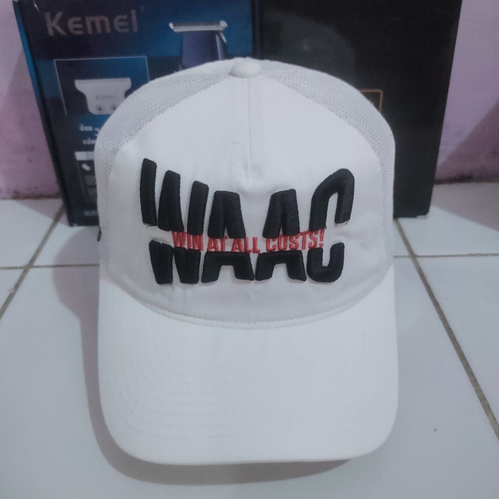 Topi Waac Luxury caps golf
