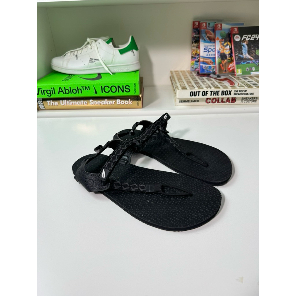 pyopp fledge tapak barefoot flip flops