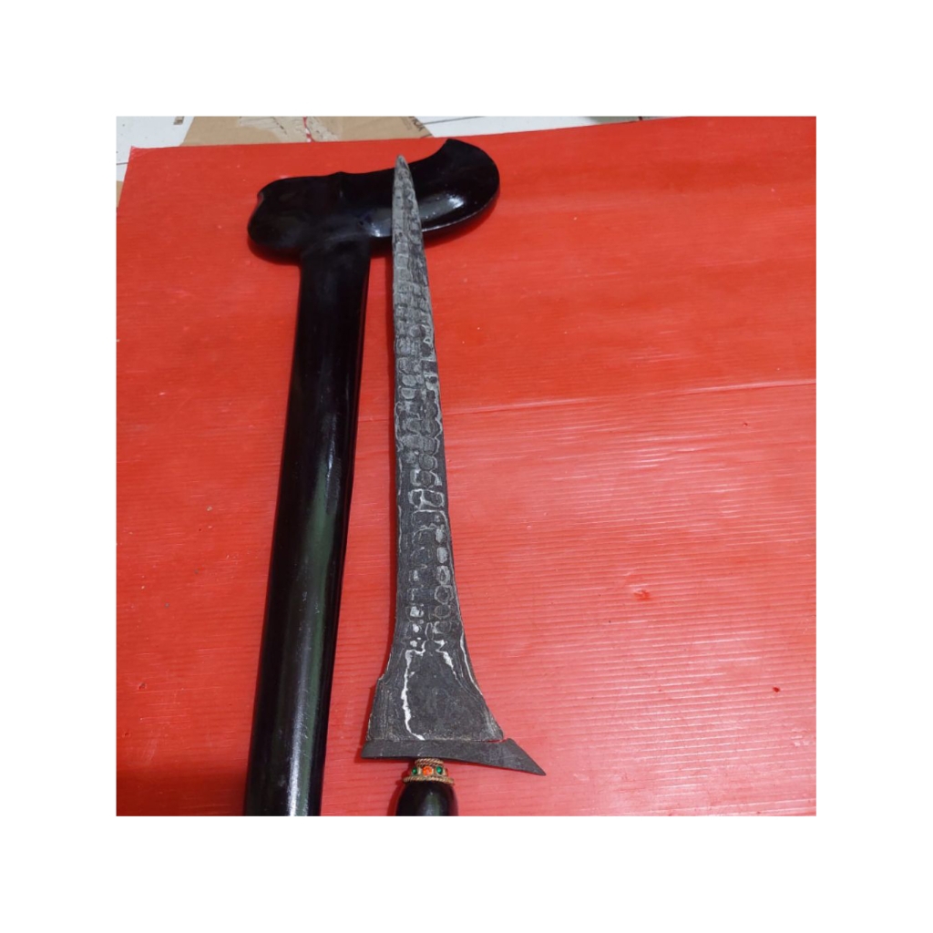 keris tilam pamor uler lulut