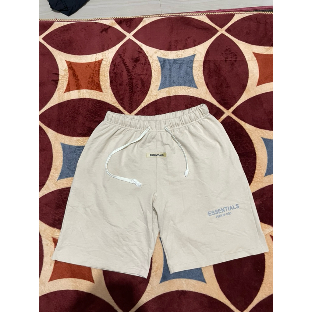 Celana pendek essentials fog