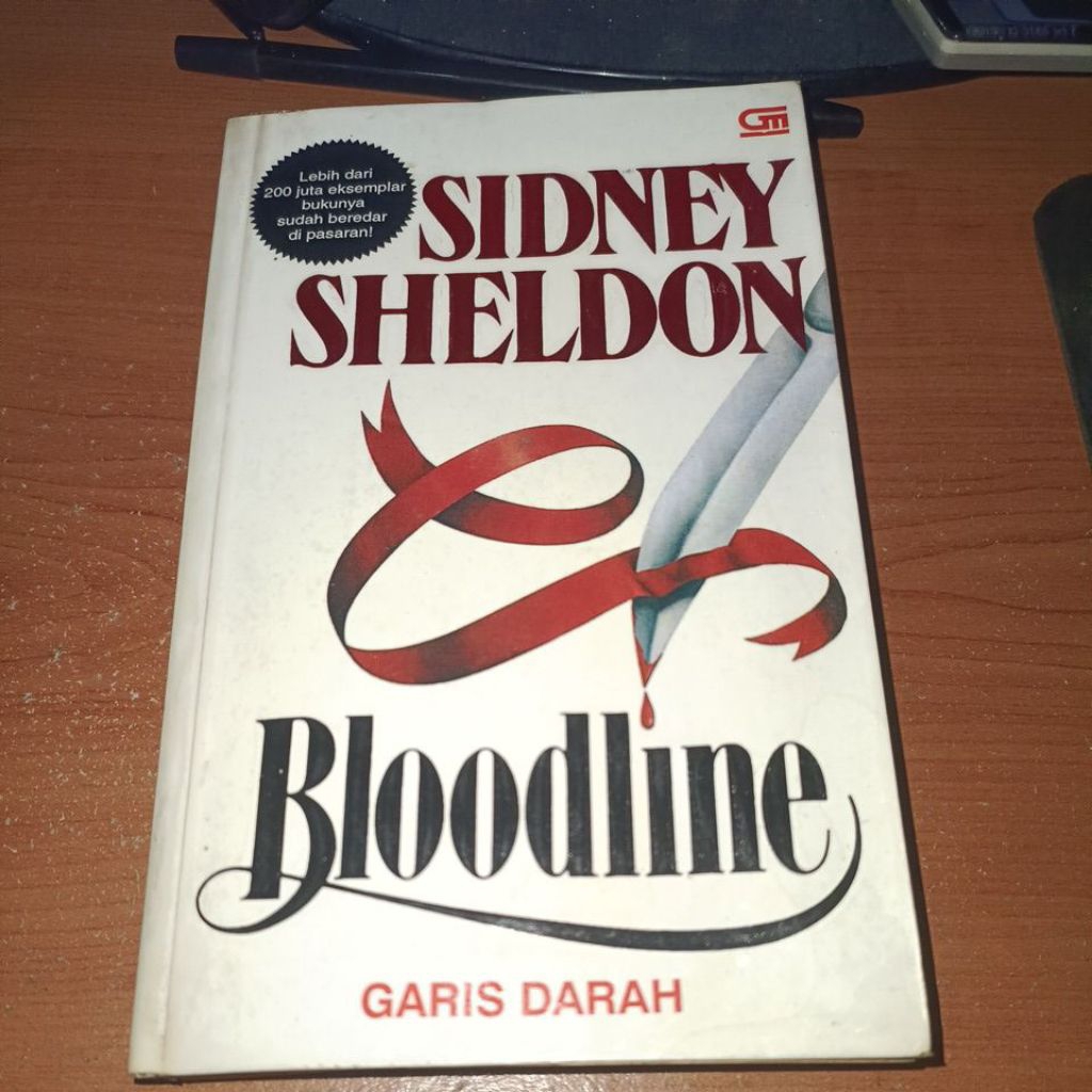 Preloved Original Novel Bloodline - Sidney Sheldon