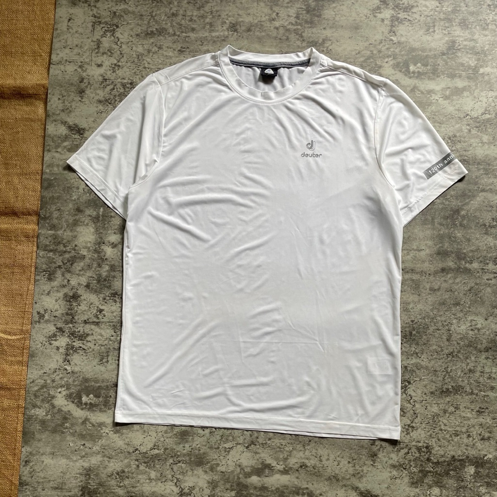 Baselayer Outdoor Deuter anniversary Tshirt