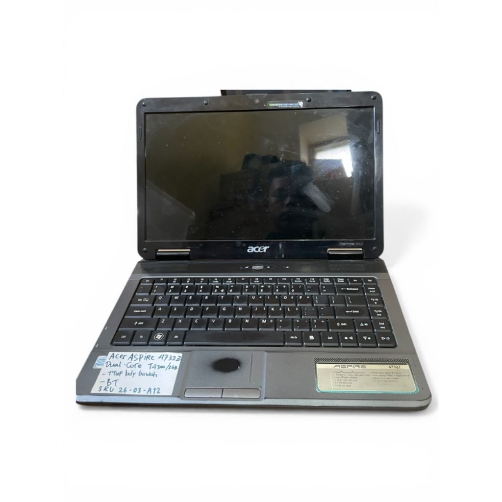 Laptop Acer Aspire 4732Z Dual Core T4300 Tanpa RAM HDD Minus Batre dan Tutup Body