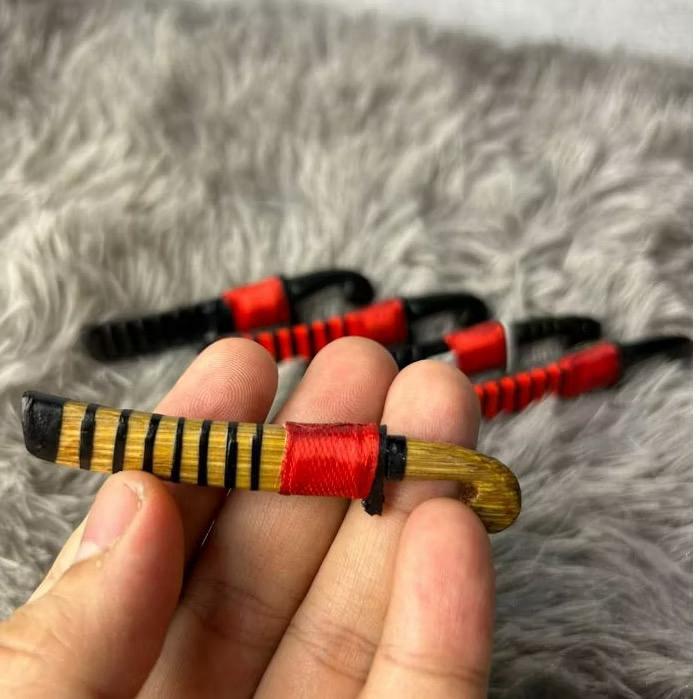 Pin Bros Peci Pin Jati Diri Sunda Pin Golok