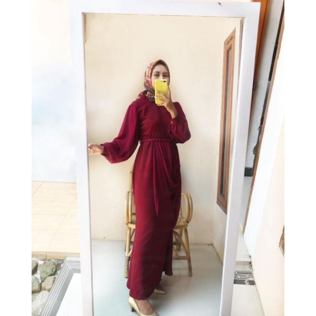 Maroon dress/gamis lily