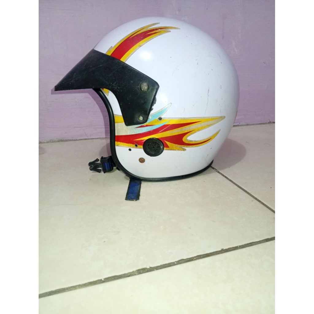 helm Yamaha jadul