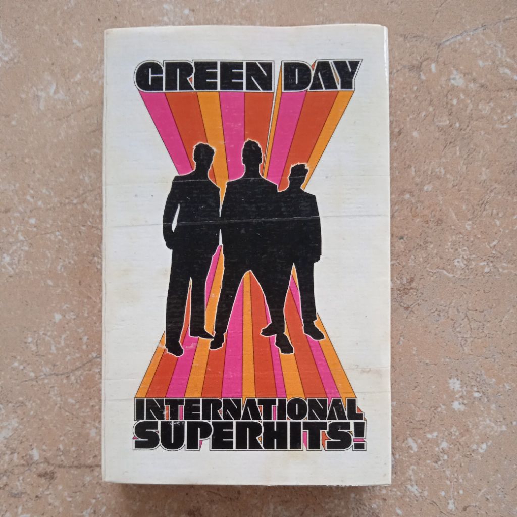 Kaset Pita Green Day "International Superhits"