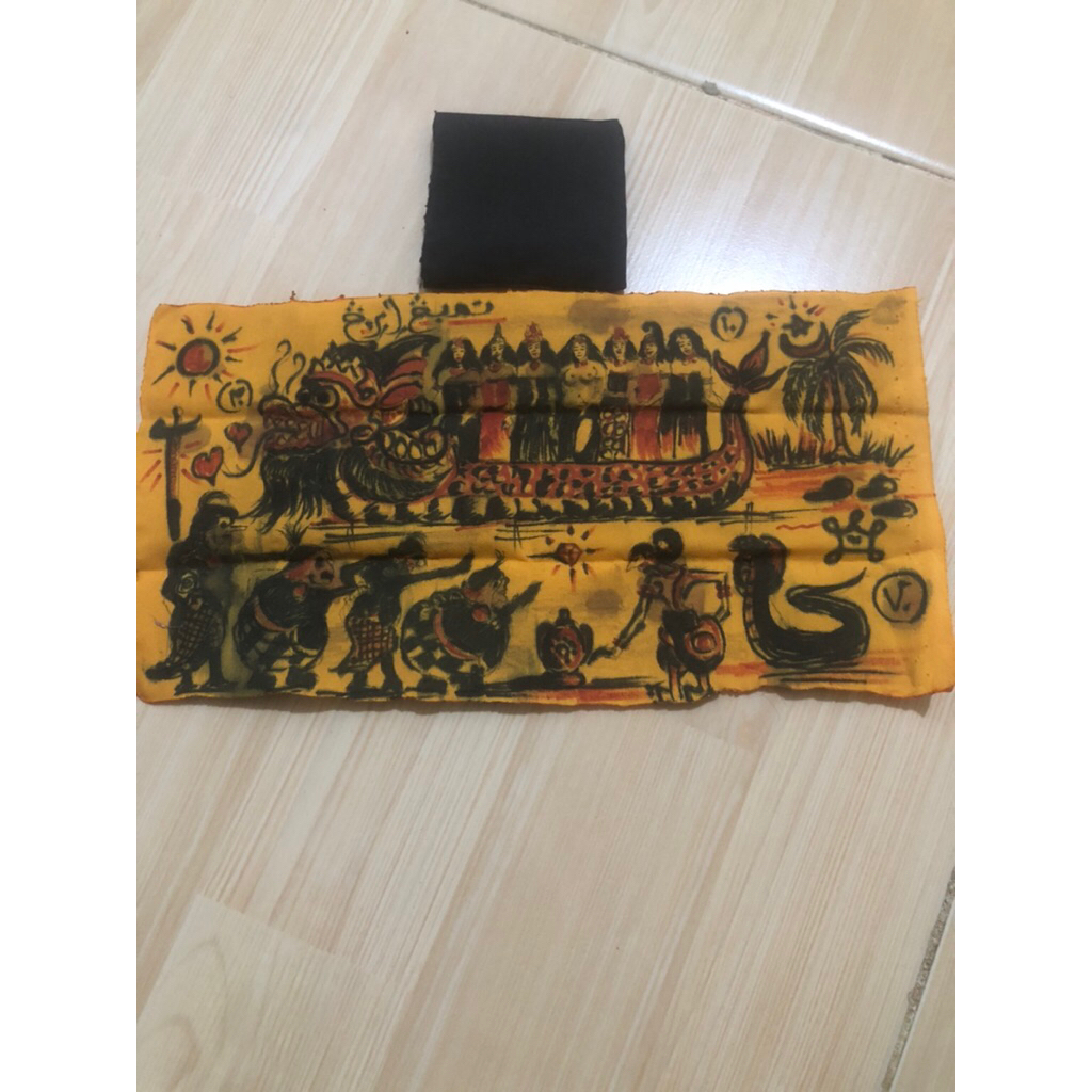 TL Kain Kuning Karya Terskhir Alm Dalang Puri