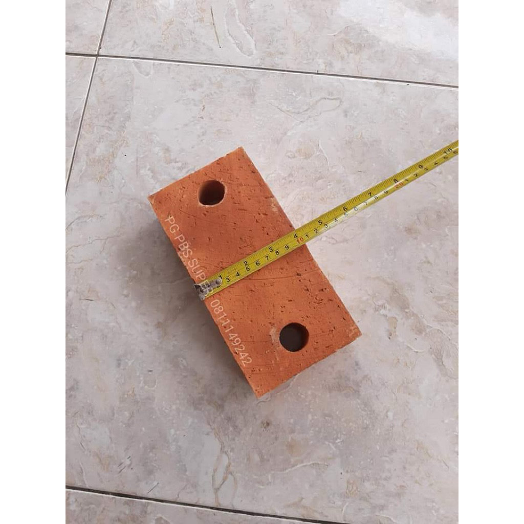 Bata merah pres Lubang 2 /Bata merah ekspos 20x10x5cm
