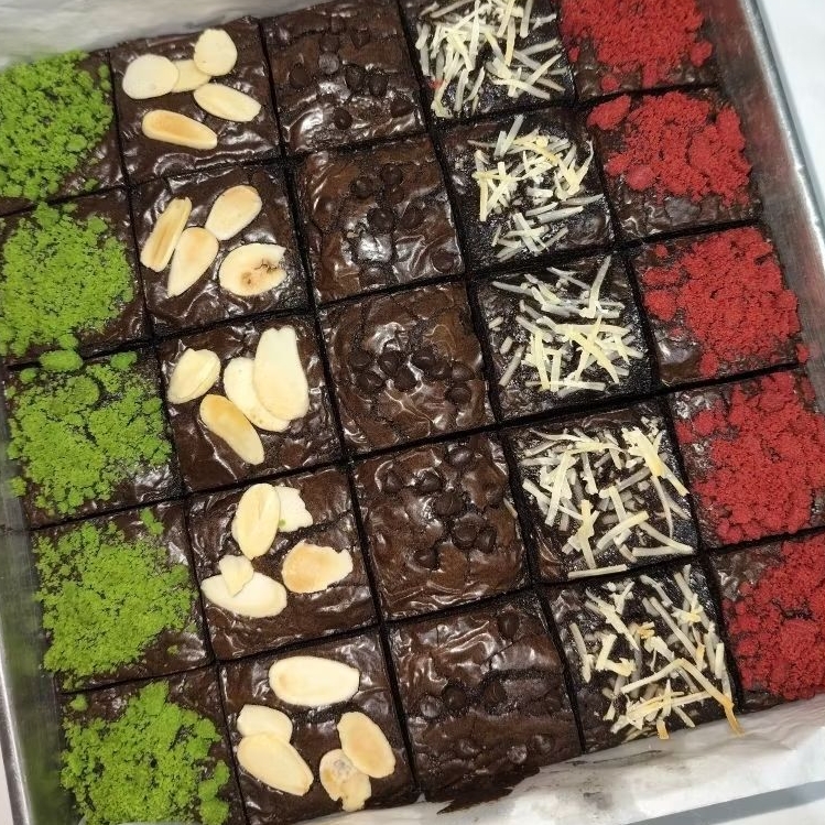 Fudgy Brownies Enak dan Nyoklat / Brownies panggang 20x10 20x20