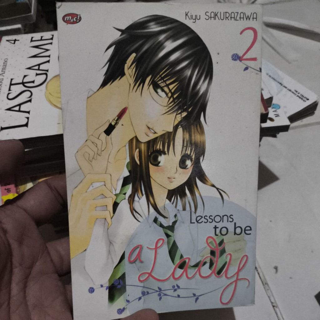 buku komik lessons to be a lady volume 2