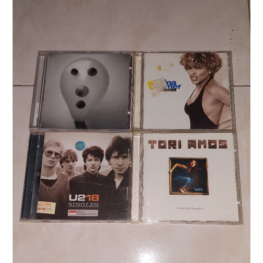 cd UNDERWORLD-AHundredDaysOff / TINA TURNER-Simply The Best (3) / U2-18 Singles (2) / TORI AMOS-Litt