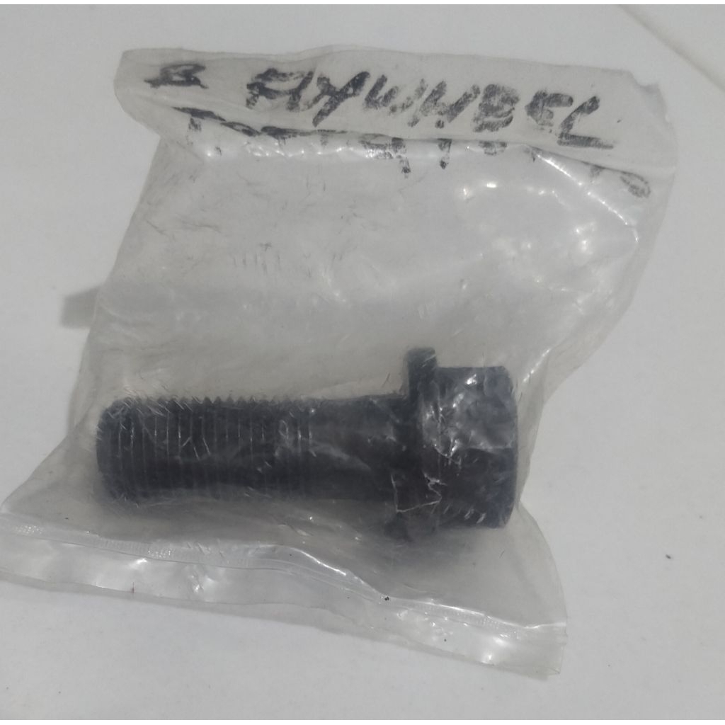 Baut Flywheel Hino 500 ori