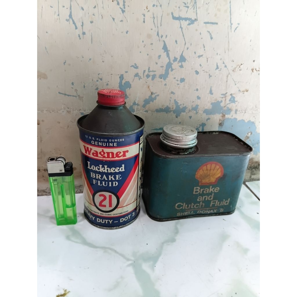 Kaleng oli jadul/kaleng oli vintage