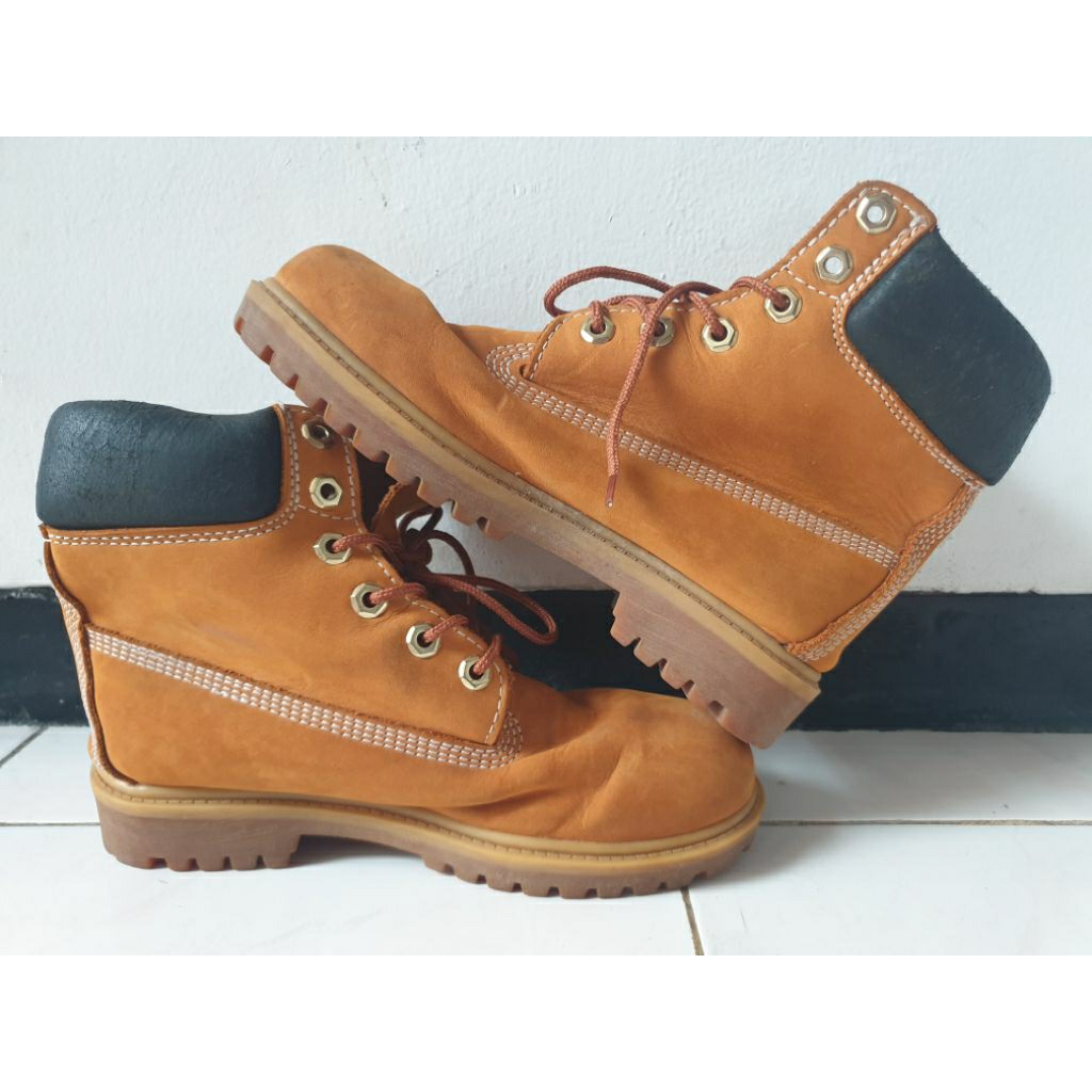 SEPATU BOOTS SECOND BRAND