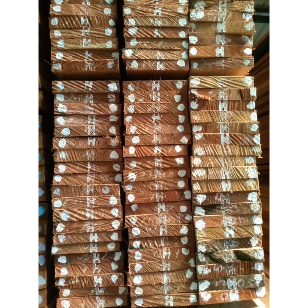 kayu Meranti Oven ukuran 400x3x20