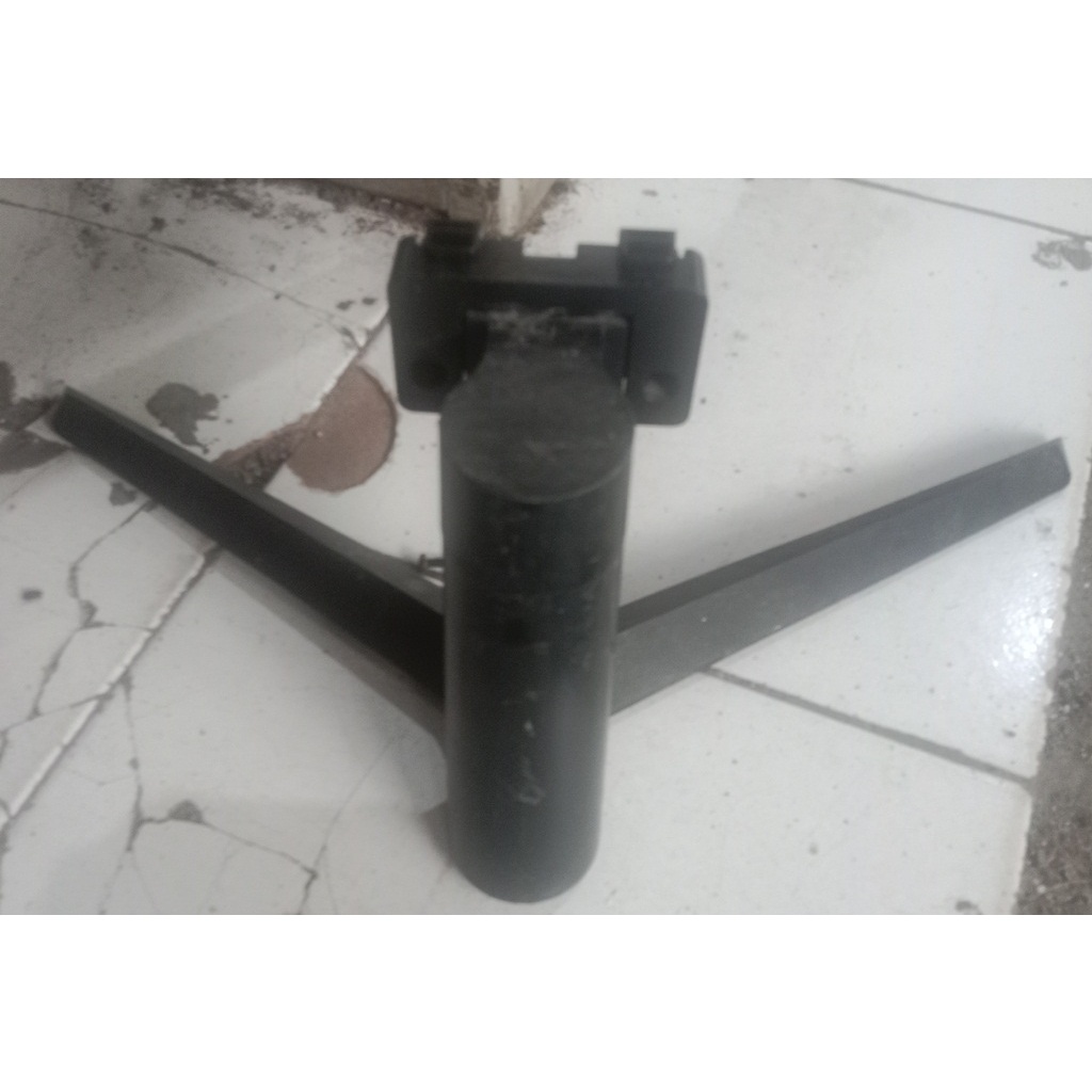 bekas utuh Stand Dudukan Kaki Monitor  LG 24 inch 24MP60G komputer layar 24mp60