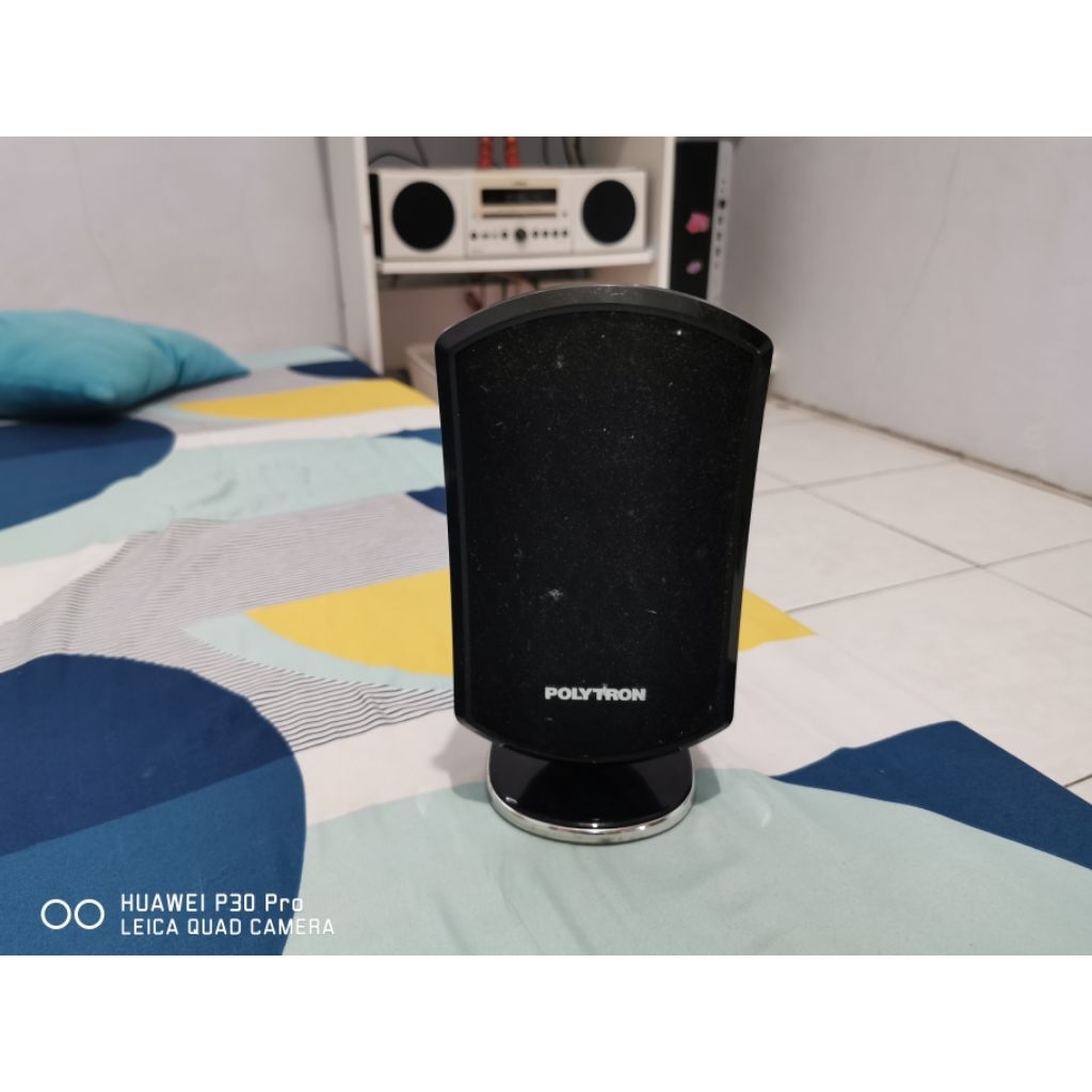 Speaker satelit Polytron bawaan big band