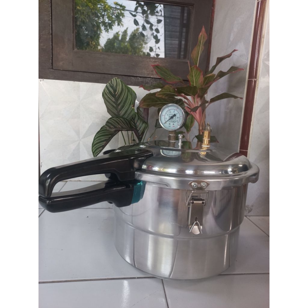BOILER PRESTO 10 LITER