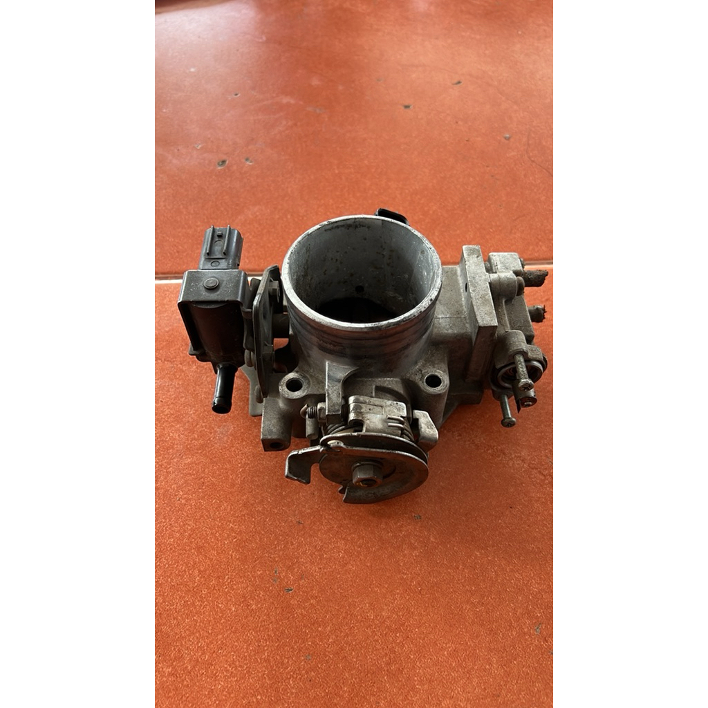 trotle body honda Stream D17